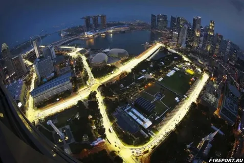 The Thrill of the Singapore Grand Prix: A Blend of Speed and Culture