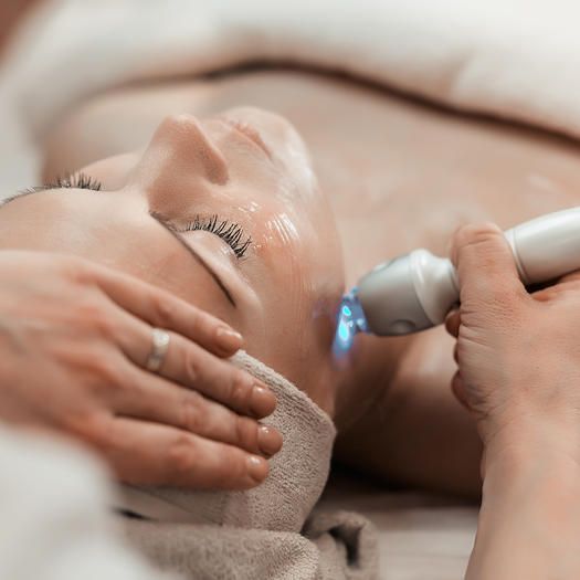 Skin Treatment for Acne: What Really Helps?