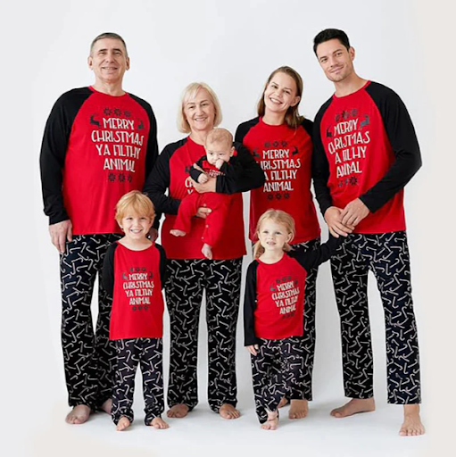 How to Take the Perfect Christmas Card Photo in Your Family Christmas PJs?