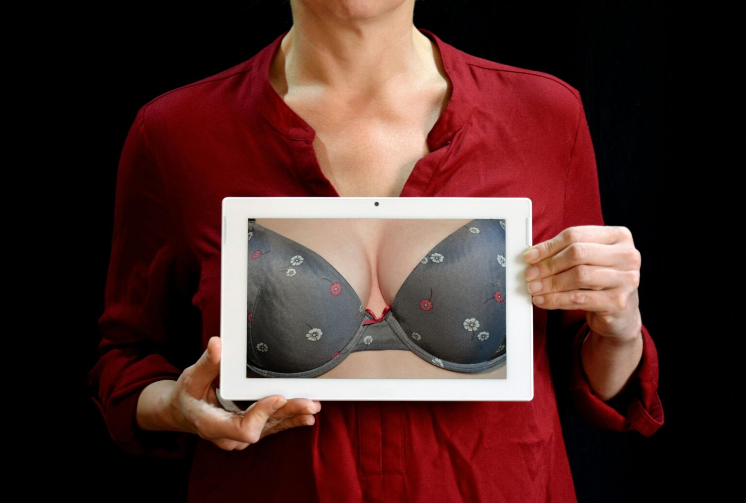 Achieving the “Natural Look”: Tips for Subtle Breast Augmentation